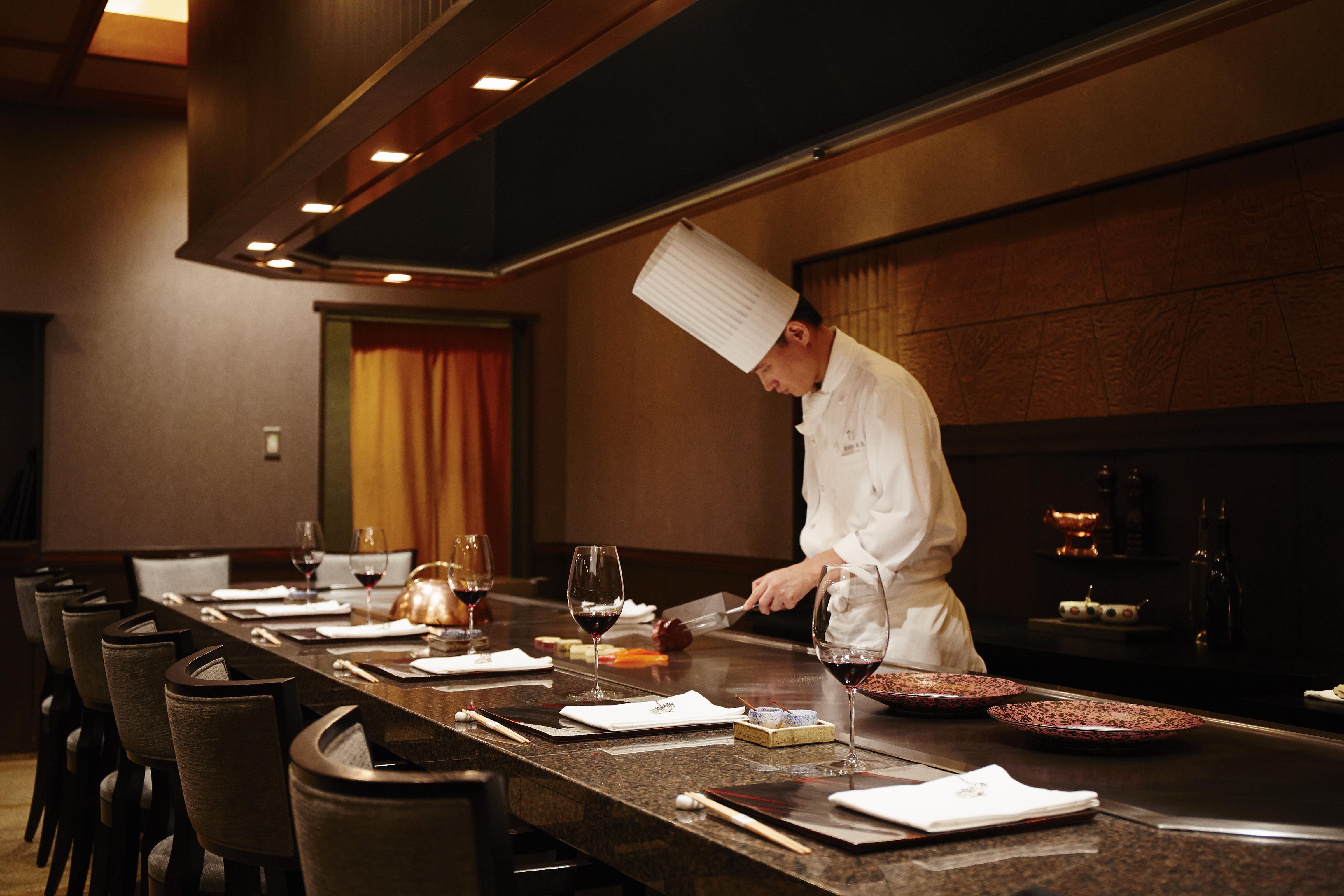 The Ritz-Carlton Osaka Hotel Exterior foto