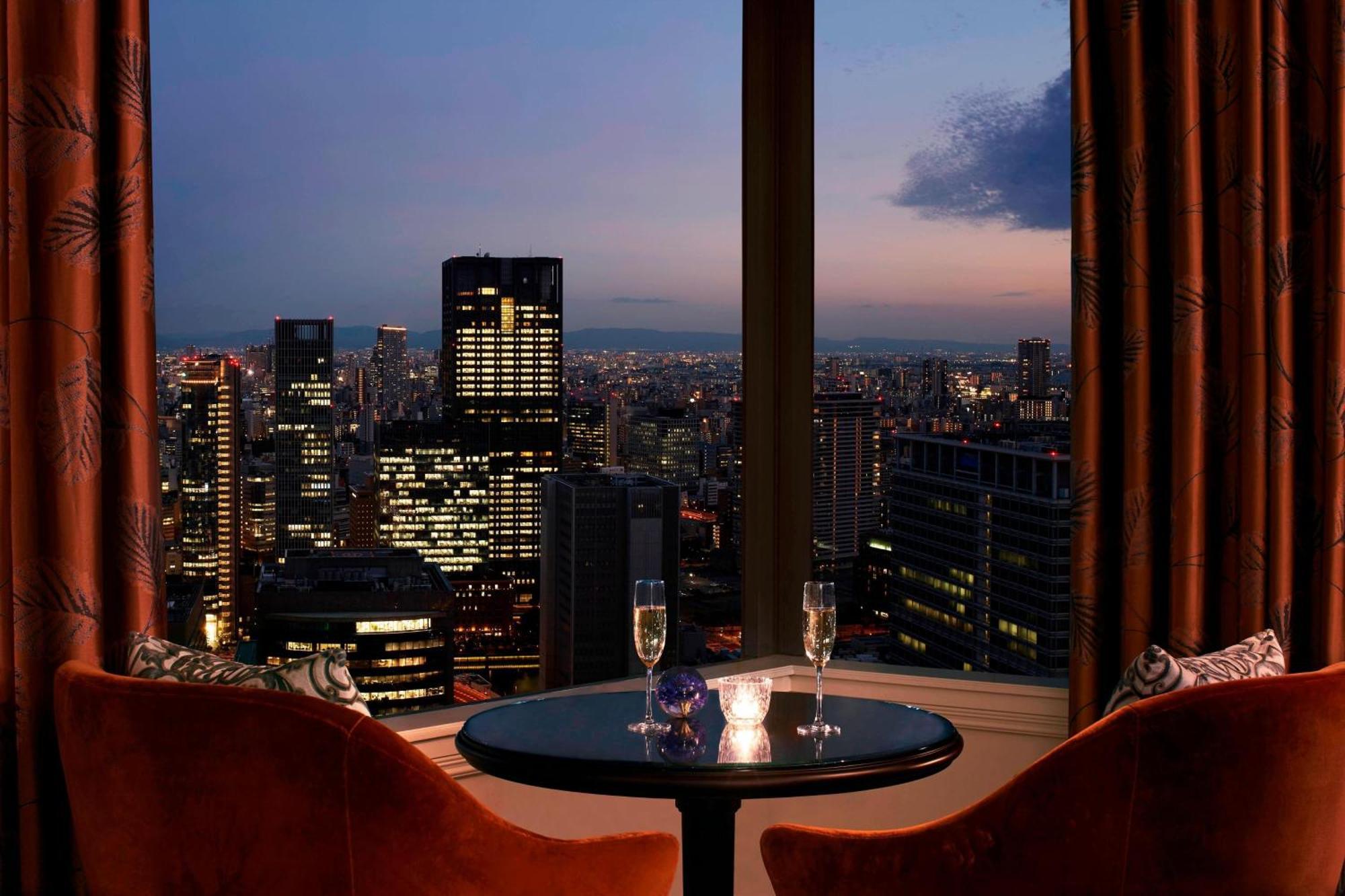 The Ritz-Carlton Osaka Hotel Exterior foto